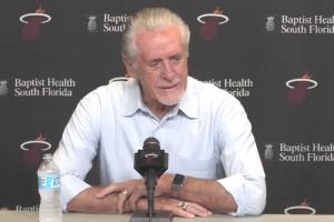 莱利：生命有限我甚至准备去欧洲接受净血疗法 没想过退休的事
