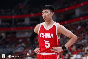 媒体人：大家对廖三宁太过苛刻了 他是队里少有可处理球的后卫