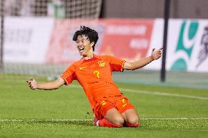 津媒：U17国足迎“摸底考试”袁博涵未获征召但得到浮嶋敏重视