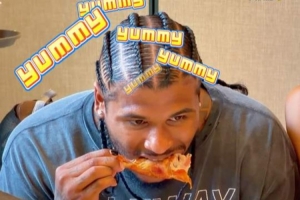 大岗烧鸡好好味~杰伦·格林中国行 在广州南沙品尝特色美食